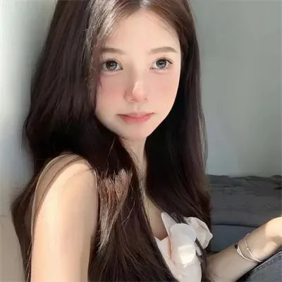 葛洛莉亚·贝尔